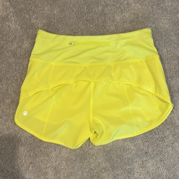 Lululemon Speed Up HR lined Shorts - Picture 3 of 4